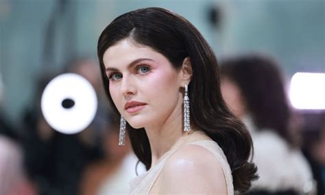 alexandra daddarios tits|Alexandra Daddario Poses Totally Nude on Instagram